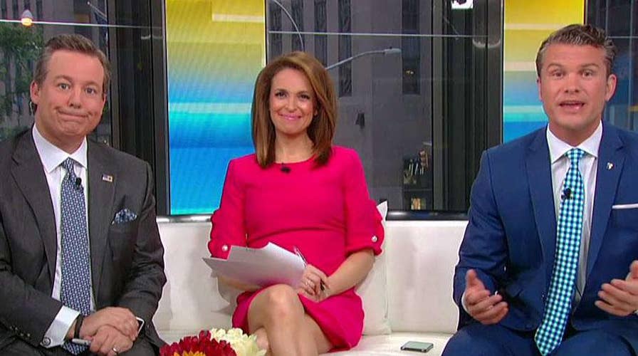 2020 Democrat Elizabeth Warren struggles to explain her Native American heritage