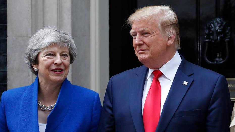 Trump Holds Press Conference With UK PM Theresa May, Tells Her To ...