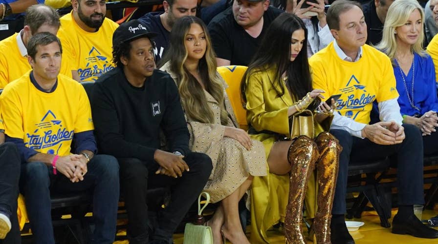 Beyoncé reacts to watching Jay-Z talk to Warriors’ owner’s wife