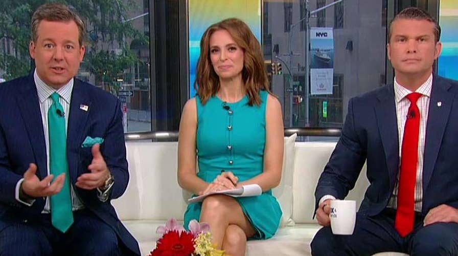 'Shark Tank' star destroys Bernie Sanders' $15 minimum wage plan