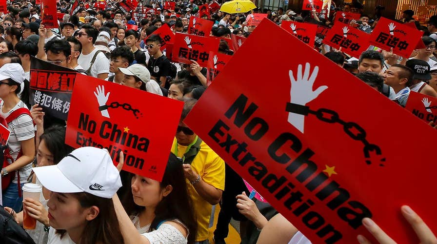 Hong Kong To Push Ahead With Extradition Bill Despite Mass Protests ...