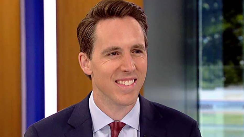 Sen Josh Hawley Us Must Hold Mexicos Feet To The Fire On Immigration Fox News 