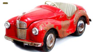 'Barn find' toy car sells for thousands at auction - Fox News