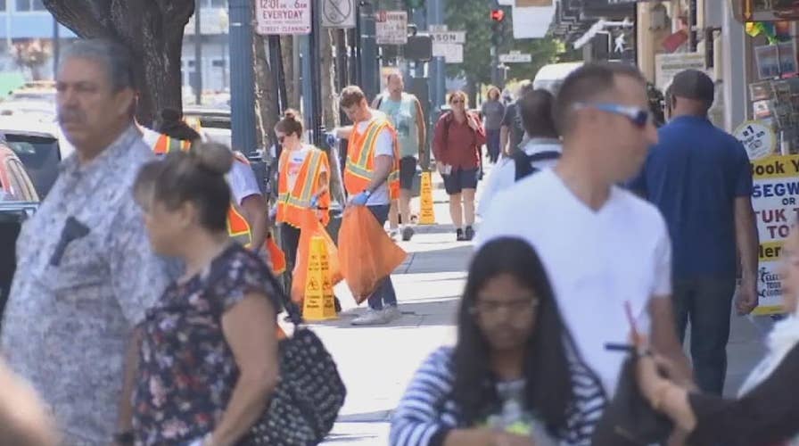 Volunteers take to the streets to clean San Francisco
