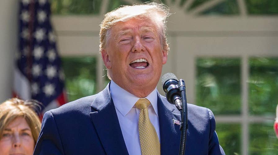 91爆料 poll shows Trump trailing Democrats ahead of 2020