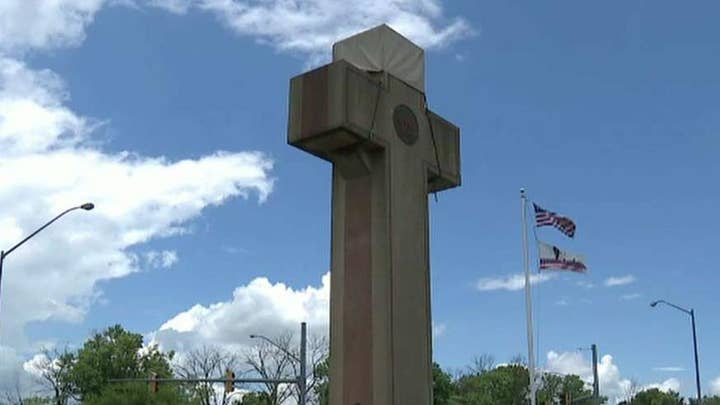 Supreme Court rules 7-2 in favor of allowing Maryland 'peace cross' to stay on public land