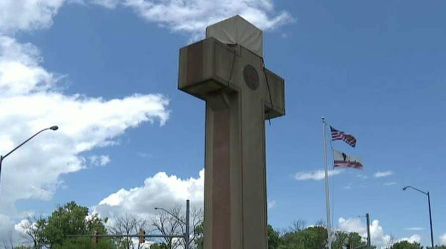 Supreme Court rules 7-2 in favor of allowing Maryland 'peace cross' to stay on public land