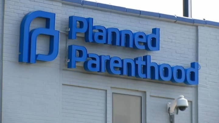 Democratic presidential candidates address Planned Parenthood