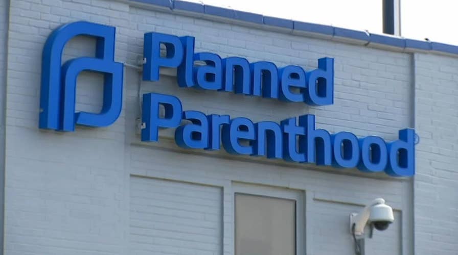 Democratic presidential candidates address Planned Parenthood