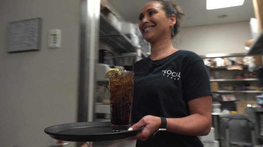 Growing push to raise the minimum wage for tipped workers