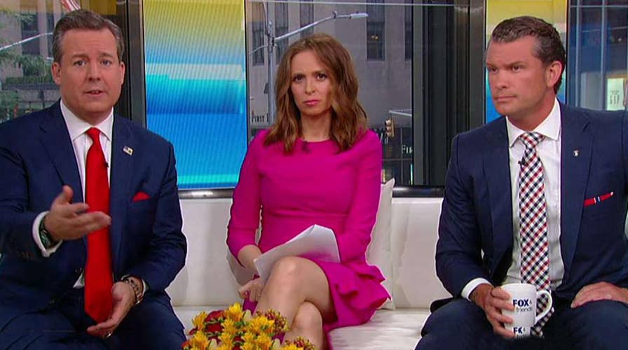 Texas congresswoman reportedly sending staff to Mexico to coach asylum seekers