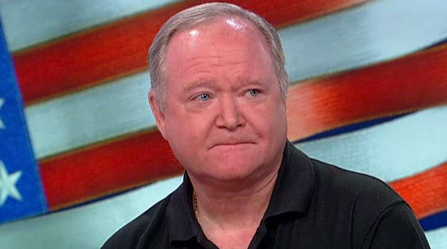 Hockey coach tells players to respect the national anthem or leave