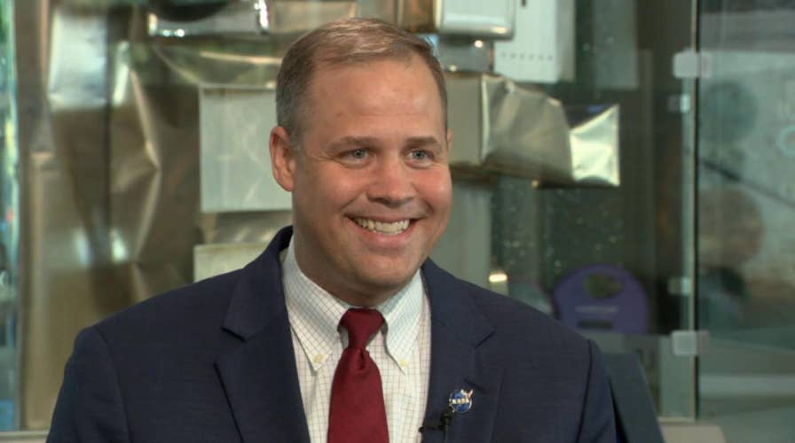 NASA administrator defends decision to replace head of human spaceflight programs
