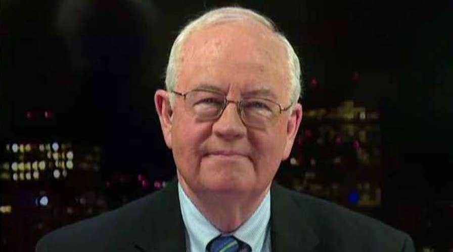 Former Epstein attorney Ken Starr says Alex Acosta played tough in 2008