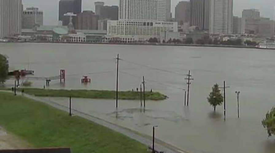 Gulf Coast officials and residents prepare for major flooding as Hurricane Barry makes landfall
