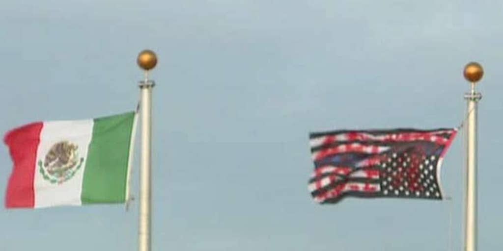 Nikki Haley slams 'disgusting' silence from Dems after Mexican flag raised at ICE facility