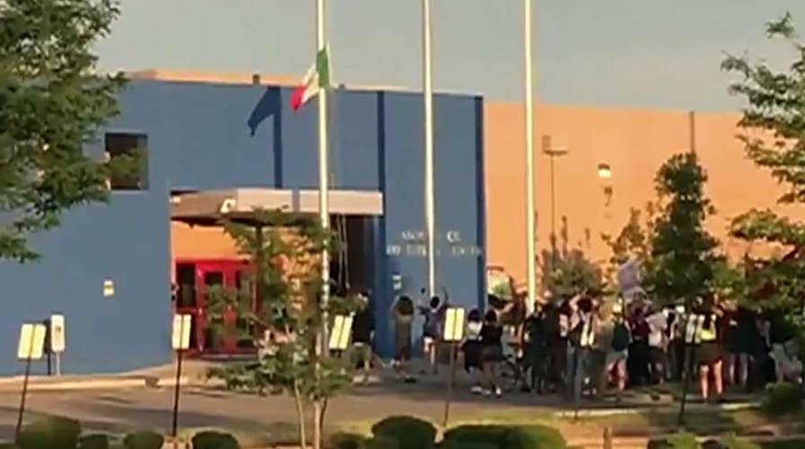 Democrats remain silent on Mexican flag being raised at ICE facility in Colorado