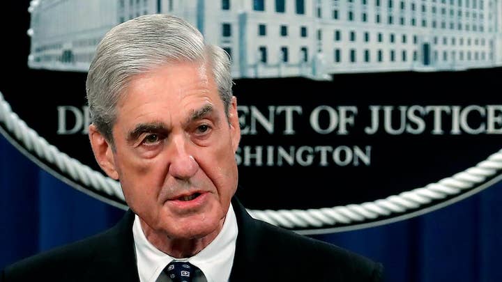 Democrats plot strategy ahead of Robert Mueller's testimony