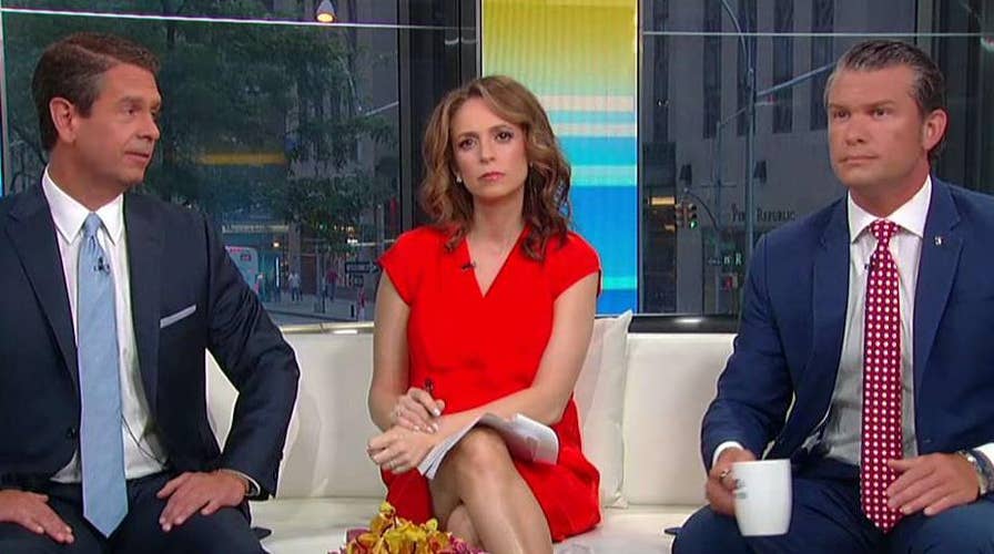 Democratic senators head to the border