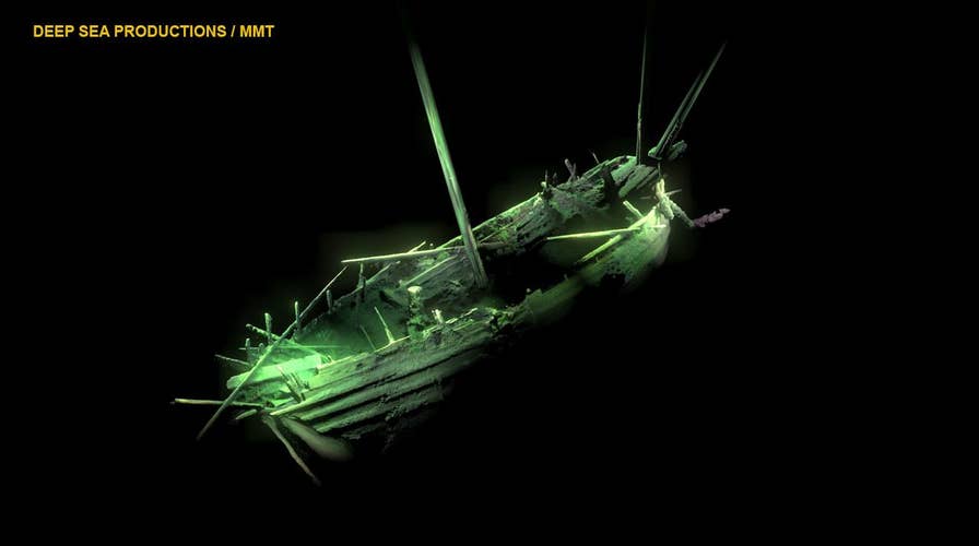 AMAZING PICS: Well-preserved, 500-year-old shipwreck stuns divers