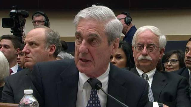Robert Mueller testifies before House Judiciary and Intelligence Committees, mostly sticks to his report