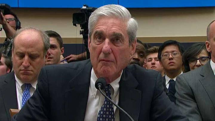 Robert Mueller refuses to answer questions on whether or not he read the Steele dossier