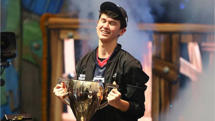 16-year-old wins $3 million playing 'Fortnite'