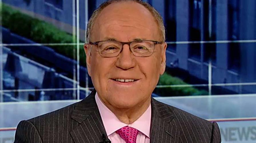 Dr. Siegel warns Democrats its risky to make the similar health care promises as Obama