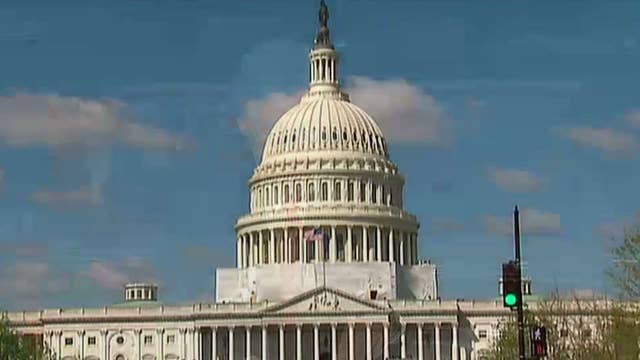 Senate passes budget deal with help from Democrats