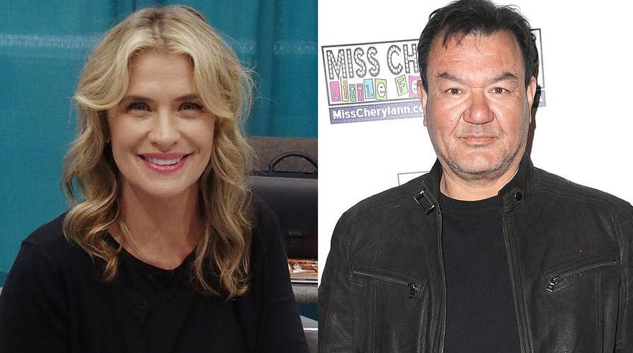 Kristy Swanson offers to send 'Glee' actor back to Canada over comments about Trump supporters
