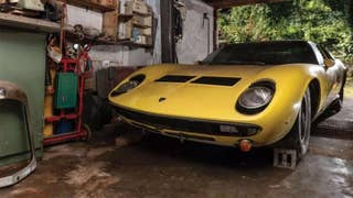 Lamborghini found in dusty garage expected to sell for $1 million or more - Fox News