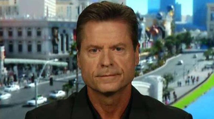 Former Las Vegas police sergeant on warning signs of potential shooter