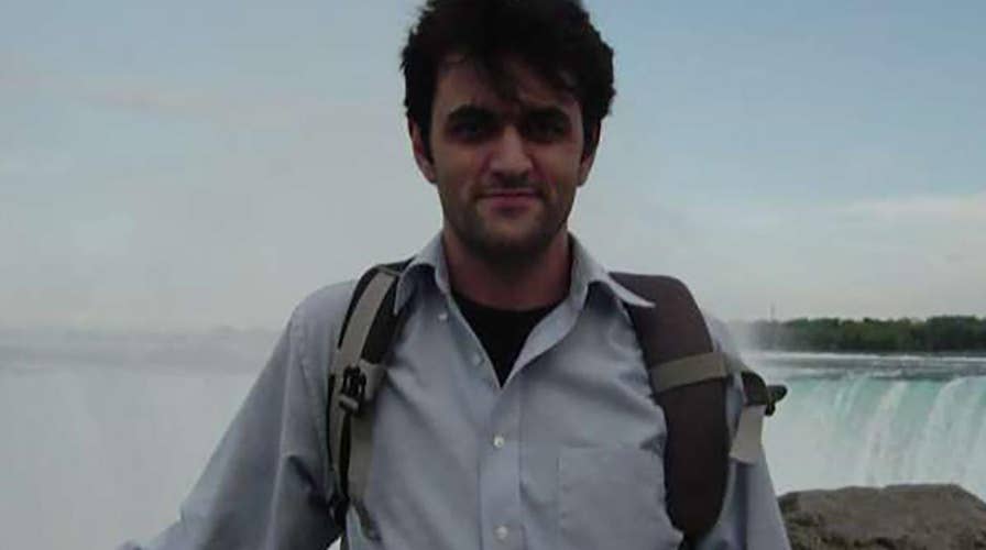 Canadian resident Saeed Malekpour flees Iranian prison, escapes death sentence