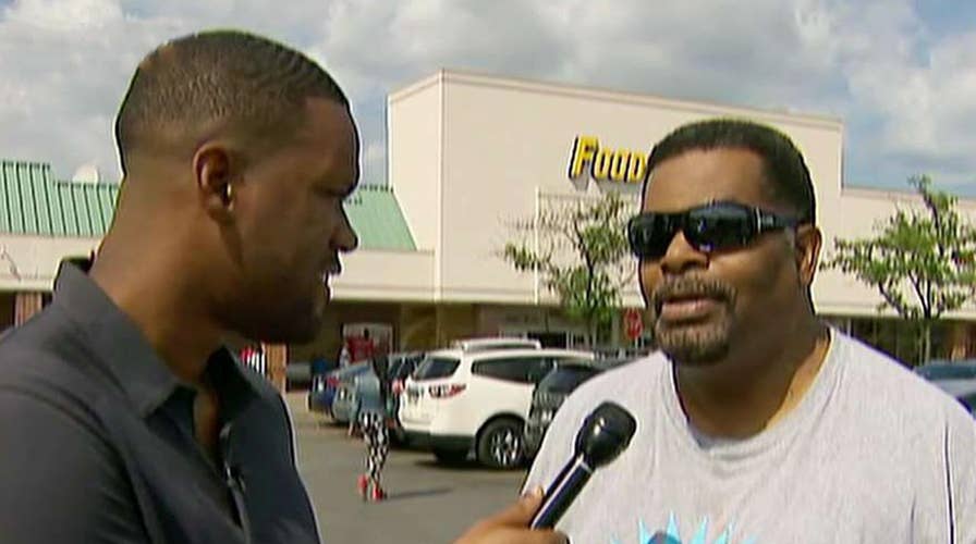 Lawrence Jones asks Chicago residents about violent crime in their city
