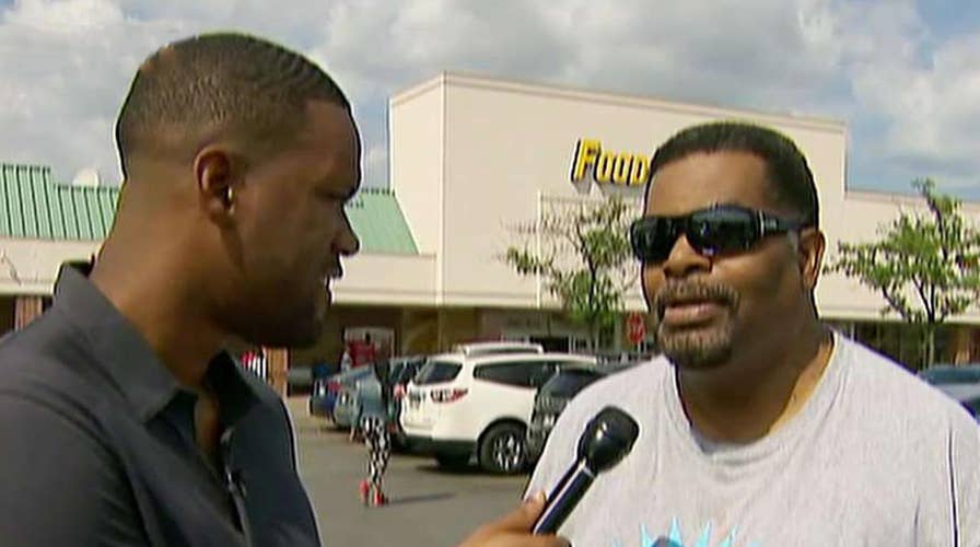 Lawrence Jones asks Chicago residents about violent crime in their city