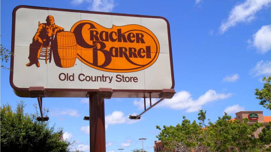 list of cracker barrel locations