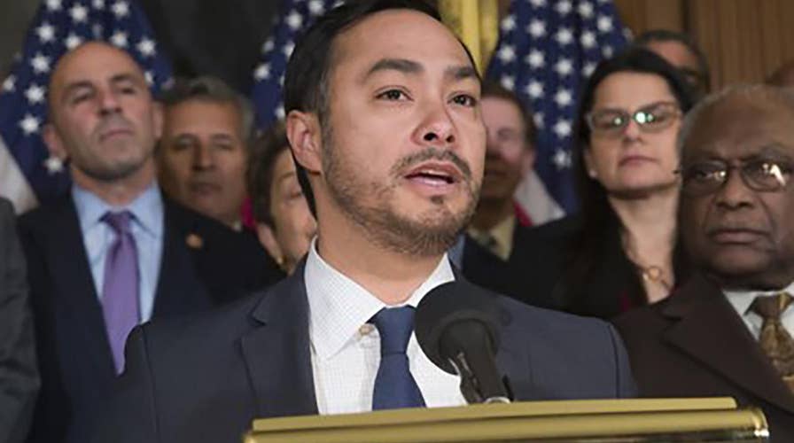 Many rush to Joaquin Castro's defense after congressman tweets out names of Trump donors