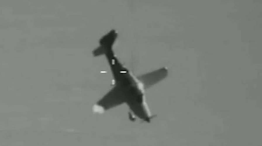 Pilot survives plane crash in remote terrain, films rescue