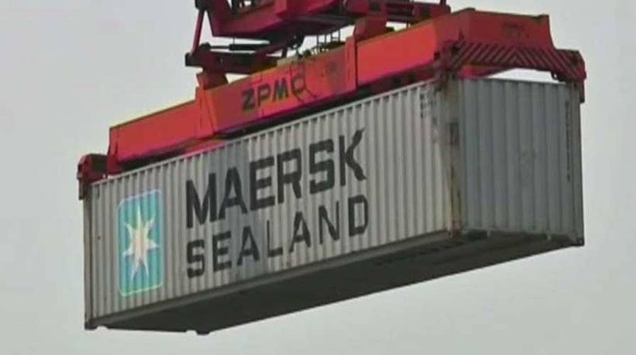 Stock market reacts to US-China trade tensions