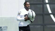 Oakland Raiders' Antonio Brown loses grievance over older helmet, looking to get back on field
