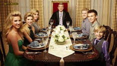 'Chrisley Knows Best' star Todd Chrisley, wife Julie deny tax evasion and fraud charges