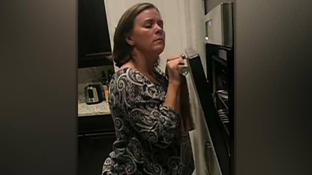 Squeaky Oven Dance Mom Goes Viral For Embarrassing Daughter On Air