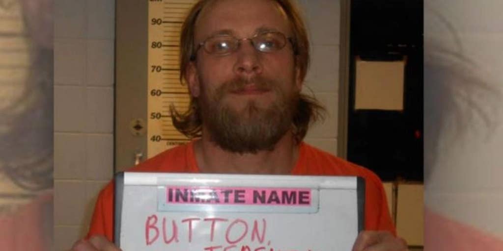 Wisconsin Fugitive Survives 3 Years In Makeshift Bunker Wisconsin fugitive hides for over 3 years in cramped and cluttered