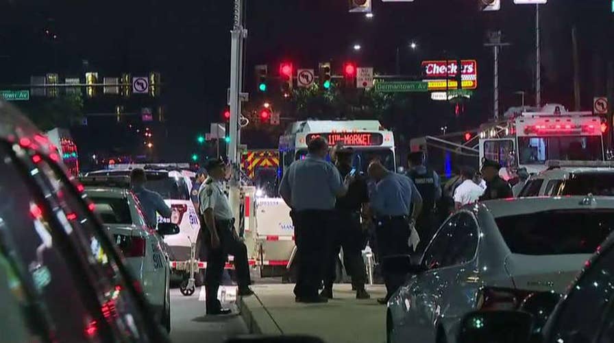 6 police officers shot in standoff in Philadelphia