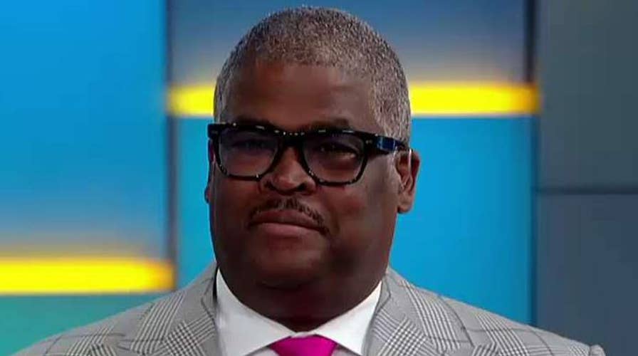 There's no economic data to suggest a recession, Charles Payne says