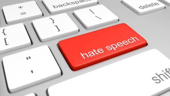 How Facebook should combat online hate groups, according to physics