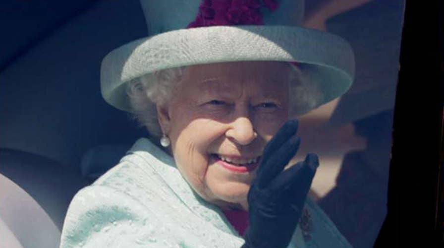 Queen Elizabeth approves UK prime minister's request to suspend parliament