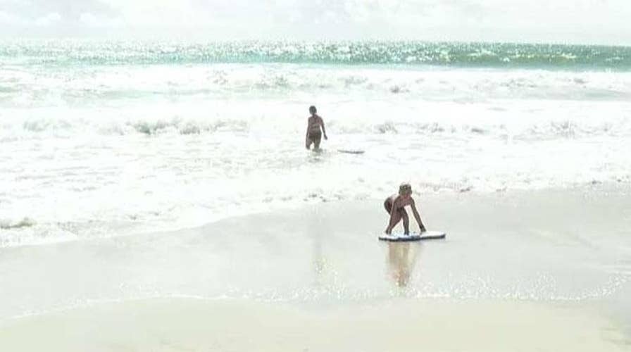 Sunny skies lending to 'laissez-faire attitude' in North Carolina ahead of Dorian