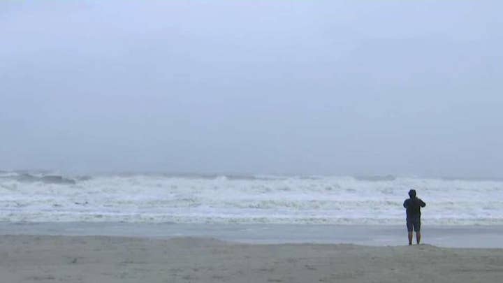 Hurricane Dorian 'dangerously close' to US coastline