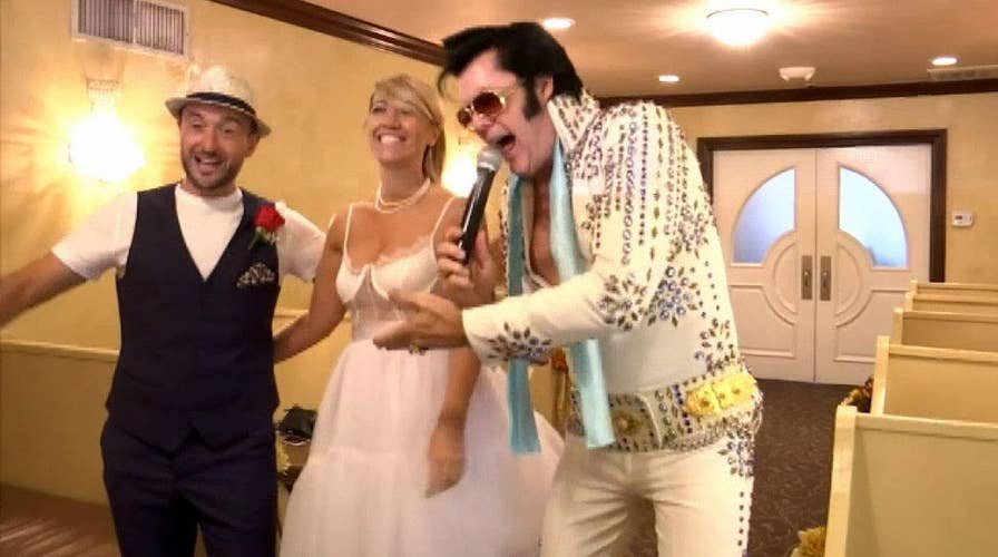 Fewer couples getting married in Las Vegas